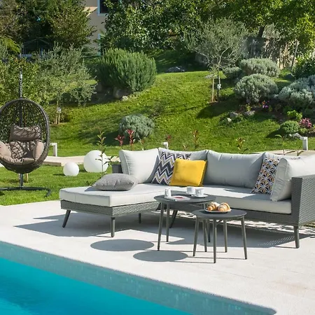 L - With 2 Separate Units